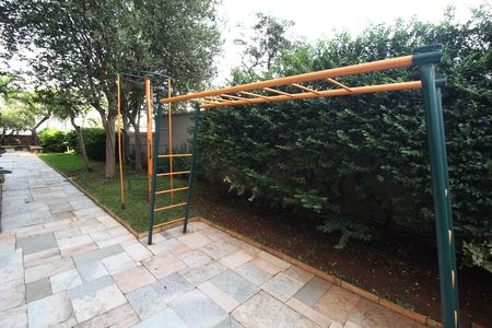 Apartamento para alugar com 100m², 3 quartos e 1 vagaÁrea comum - Playground