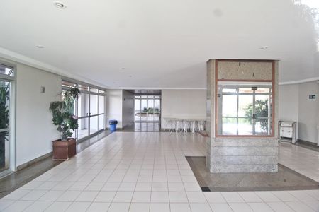 Apartamento para alugar com 100m², 3 quartos e 1 vagaÁrea comum - Salão de festas