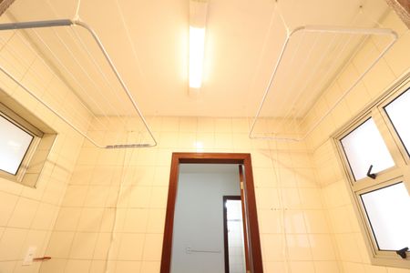 Apartamento para alugar com 100m², 3 quartos e 1 vagaÁrea de Serviço