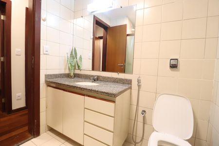 Apartamento para alugar com 100m², 3 quartos e 1 vagaBanheiro Social