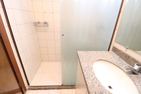 Apartamento para alugar com 100m², 3 quartos e 1 vagaBanheiro do Quarto 3