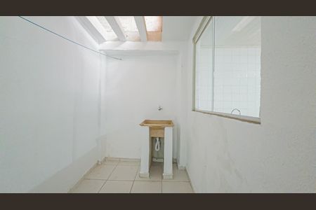 Área de Serviço de casa para alugar com 3 quartos, 80m² em Vila Rio Branco, São Paulo