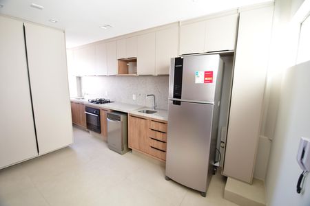 Cozinha de apartamento à venda com 1 quarto, 44m² em Centro, Campinas