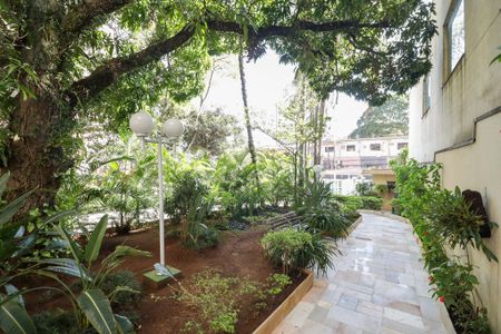 Apartamento à venda com 108m², 3 quartos e 2 vagas Apartamento à venda com 108m², 3 quartos e 2 vagasEntrada