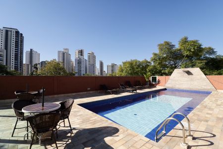Apartamento à venda com 108m², 3 quartos e 2 vagas Apartamento à venda com 108m², 3 quartos e 2 vagasPiscina