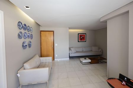 Apartamento à venda com 87m², 2 quartos e 2 vagas Apartamento à venda com 87m², 2 quartos e 2 vagasSala 1