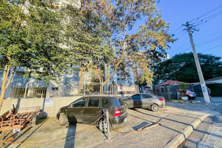 Apartamento para alugar com 55m², 2 quartos e 1 vaga Apartamento para alugar com 55m², 2 quartos e 1 vagaFachada