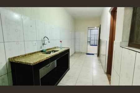 Cozinha de casa para alugar com 2 quartos, 90m² em Vila Urupes, Suzano