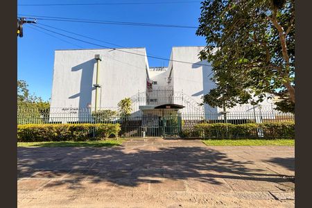 Apartamento para alugar com 77m², 2 quartos e 1 vagaFachada
