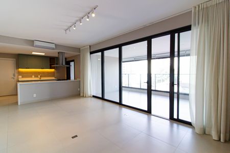 Apartamento à venda com 140m², 3 quartos e 2 vagas Apartamento à venda com 140m², 3 quartos e 2 vagasSala