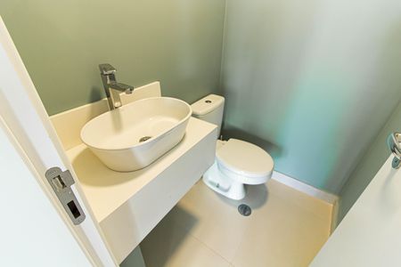 Apartamento à venda com 140m², 3 quartos e 2 vagas Apartamento à venda com 140m², 3 quartos e 2 vagasLavabo