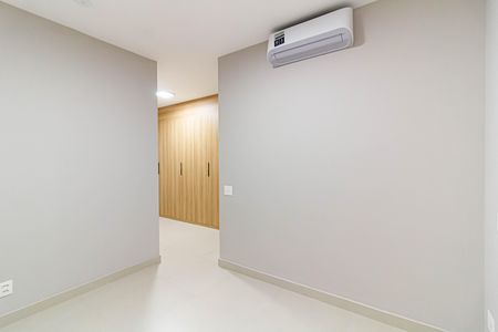 Apartamento à venda com 140m², 3 quartos e 2 vagas Apartamento à venda com 140m², 3 quartos e 2 vagasSuíte 1