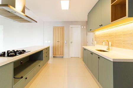 Apartamento à venda com 140m², 3 quartos e 2 vagas Apartamento à venda com 140m², 3 quartos e 2 vagasCozinha