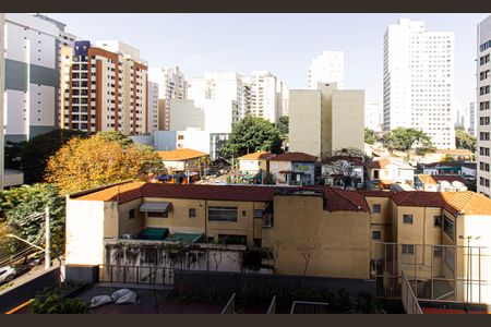 Apartamento à venda com 140m², 3 quartos e 2 vagas Apartamento à venda com 140m², 3 quartos e 2 vagasVaranda