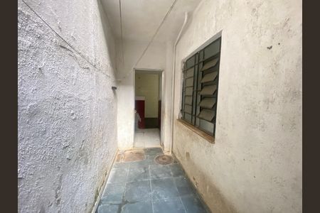 Casa à venda com 90m², 3 quartos e 1 vaga Casa à venda com 90m², 3 quartos e 1 vagaCorredor