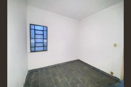 Casa à venda com 90m², 3 quartos e 1 vaga