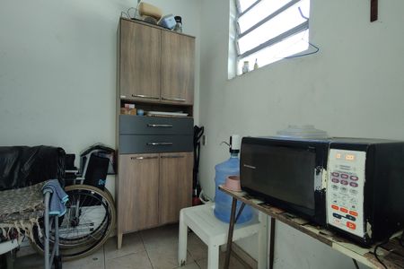 Casa de condomínio à venda com 213m², 3 quartos e 1 vagaQuarto de Serviço