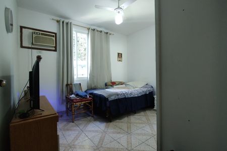 Casa de condomínio à venda com 213m², 3 quartos e 1 vagaQuarto 2