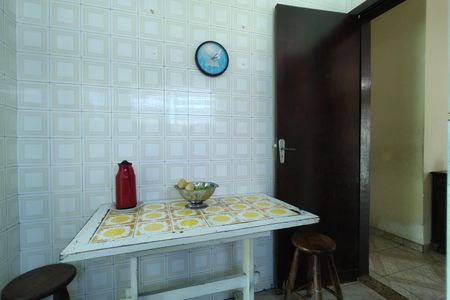 Casa de condomínio à venda com 213m², 3 quartos e 1 vagaCozinha 
