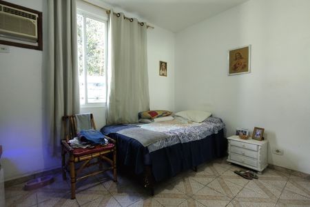Casa de condomínio à venda com 213m², 3 quartos e 1 vagaQuarto 2