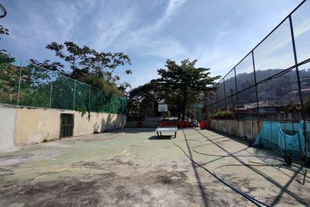 Casa de condomínio à venda com 213m², 3 quartos e 1 vagaQuadra Esportiva