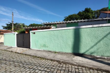 Casa de condomínio à venda com 213m², 3 quartos e 1 vagaFachada