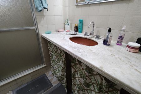 Casa de condomínio à venda com 213m², 3 quartos e 1 vagaBanheiro Social