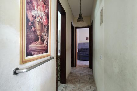 Casa de condomínio à venda com 213m², 3 quartos e 1 vagaCorredor 