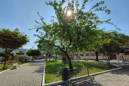 Casa de condomínio à venda com 213m², 3 quartos e 1 vagaÁrea comum