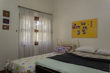 Casa para alugar com 300m², 3 quartos e 3 vagas Casa para alugar com 300m², 3 quartos e 3 vagasQuarto 1