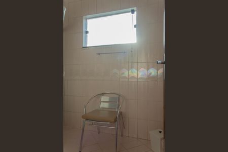 Casa para alugar com 300m², 3 quartos e 3 vagas Casa para alugar com 300m², 3 quartos e 3 vagasBanheiro