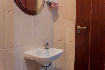 Casa para alugar com 300m², 3 quartos e 3 vagas Casa para alugar com 300m², 3 quartos e 3 vagasBanheiro
