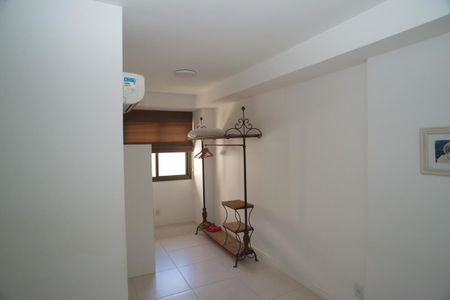 Apartamento à venda com 80m², 2 quartos e 1 vaga Apartamento à venda com 80m², 2 quartos e 1 vagaSuíte 2