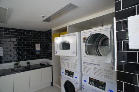 Apartamento à venda com 80m², 2 quartos e 1 vaga Apartamento à venda com 80m², 2 quartos e 1 vagaÁrea Comum - Lavanderia