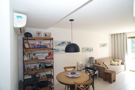 Apartamento à venda com 80m², 2 quartos e 1 vaga Apartamento à venda com 80m², 2 quartos e 1 vagaSala