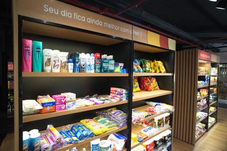 Apartamento à venda com 80m², 2 quartos e 1 vaga Apartamento à venda com 80m², 2 quartos e 1 vagaÁrea Comum - Mini Market