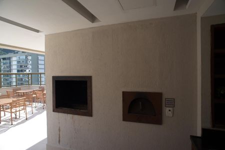 Apartamento à venda com 80m², 2 quartos e 1 vaga Apartamento à venda com 80m², 2 quartos e 1 vagaÁrea Comum - Churrasqueira 1