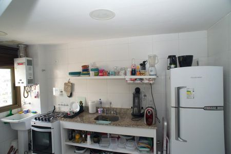 Apartamento à venda com 80m², 2 quartos e 1 vaga Apartamento à venda com 80m², 2 quartos e 1 vagaCozinha