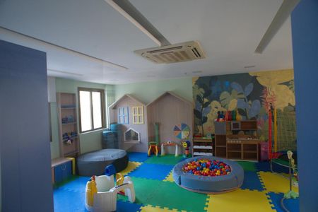 Apartamento à venda com 80m², 2 quartos e 1 vaga Apartamento à venda com 80m², 2 quartos e 1 vagaÁrea Comum - Espaço Kids