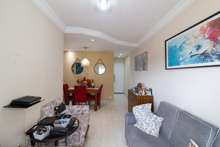 Sala de apartamento à venda com 3 quartos, 50m² em Conjunto Promorar Raposo Tavares, São Paulo