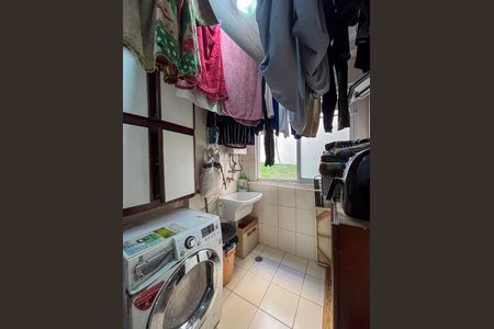 Apartamento à venda com 68m², 3 quartos e 1 vagaÁrea de Serviço
