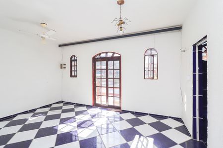Sala de casa para alugar com 2 quartos, 60m² em Parque Guarani, São Paulo