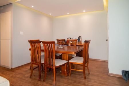 Apartamento à venda com 110m², 3 quartos e 1 vagaSala de jantar