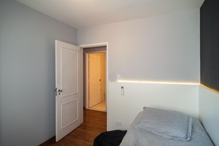 Apartamento à venda com 110m², 3 quartos e 1 vagaQuarto