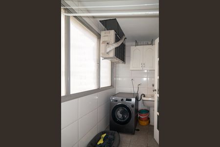 Apartamento à venda com 110m², 3 quartos e 1 vagaÁrea de serviço