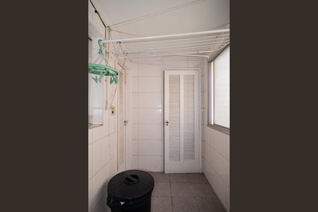 Apartamento à venda com 110m², 3 quartos e 1 vagaÁrea de serviço