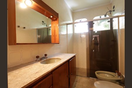 Casa para alugar com 361m², 4 quartos e 4 vagasBanheiro da Suíte 3
