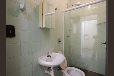 Casa para alugar com 361m², 4 quartos e 4 vagasBanheiro de serviço