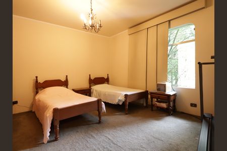 Casa para alugar com 361m², 4 quartos e 4 vagasSuíte 3