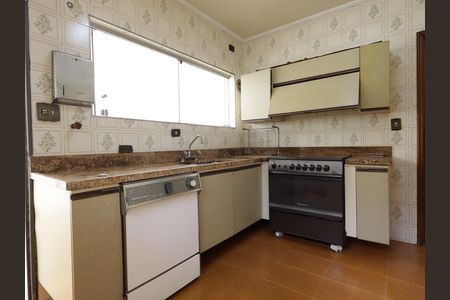 Casa para alugar com 361m², 4 quartos e 4 vagasCozinha